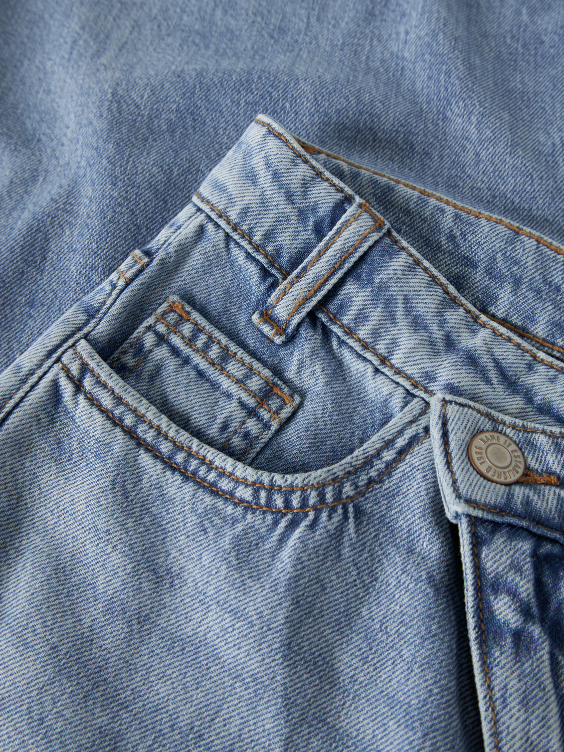 model_shot-detail